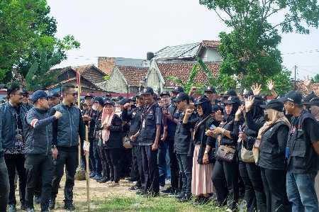 Apel Siaga Masa Tenang: Antisipasi Pelanggaran di Pilkada Bandar Lampung Apel Siaga Masa Tenang: Antisipasi Pelanggaran di Pilkada Bandar Lampung