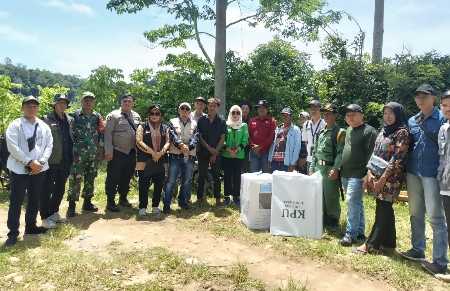 Kawal Pengiriman Logistik Pemilukada, Bawaslu Turun ke Daerah TPS Sulit Kawal Pengiriman Logistik Pemilukada, Bawaslu Turun ke Daerah TPS Sulit