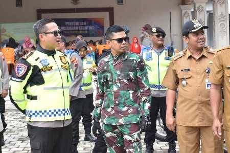 Dandim Bersama Kapolresta Cilacap Cek Kesiapan TPS Menjelang Pilkada 2024 Dandim Bersama Kapolresta Cilacap Cek Kesiapan TPS Menjelang Pilkada 2024