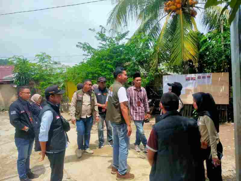 Bawaslu Kaur Terus Awasi Pleno di Tingkat PPK Bawaslu Kaur Terus Awasi Pleno di Tingkat PPK