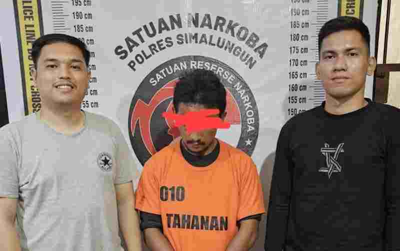 Sat Narkoba Polres Simalungun Bekuk Pengedar di Gudang Sawit, 2,88 Gram Sabu Disita Sat Narkoba Polres Simalungun Bekuk Pengedar di Gudang Sawit, 2,88 Gram Sabu Disita