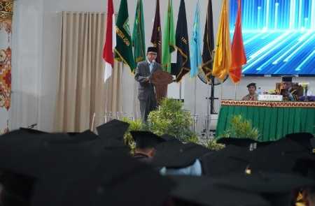 Kepala BPSDM Provinsi Lampung Ajak Wisudawan UIN Raden Intan Berperan dalam Pembangunan Bangsa Kepala BPSDM Provinsi Lampung Ajak Wisudawan UIN Raden Intan Berperan dalam Pembangunan Bangsa