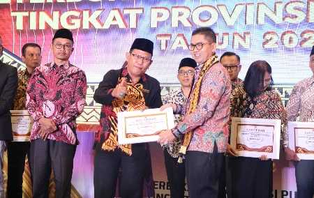 IIB Darmajaya Raih Anugerah Keterbukaan Informasi Publik 2024 Predikat “Informatif” IIB Darmajaya Raih Anugerah Keterbukaan Informasi Publik 2024 Predikat “Informatif”