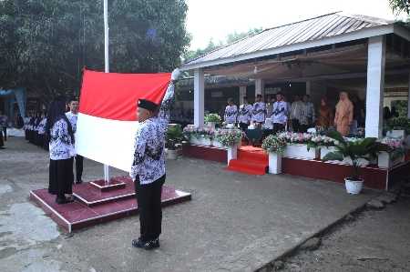 HUT ke-60 PGRI dan Hari Guru Nasional Tahun 2024, Bupati Asahan Hormati Jasa Para Guru HUT ke-60 PGRI dan Hari Guru Nasional Tahun 2024, Bupati Asahan Hormati Jasa Para Guru