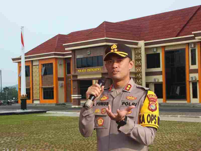 Kapolres Pringsewu Imbau Warga Waspada Bencana Alam Saat Musim Penghujan Kapolres Pringsewu Imbau Warga Waspada Bencana Alam Saat Musim Penghujan