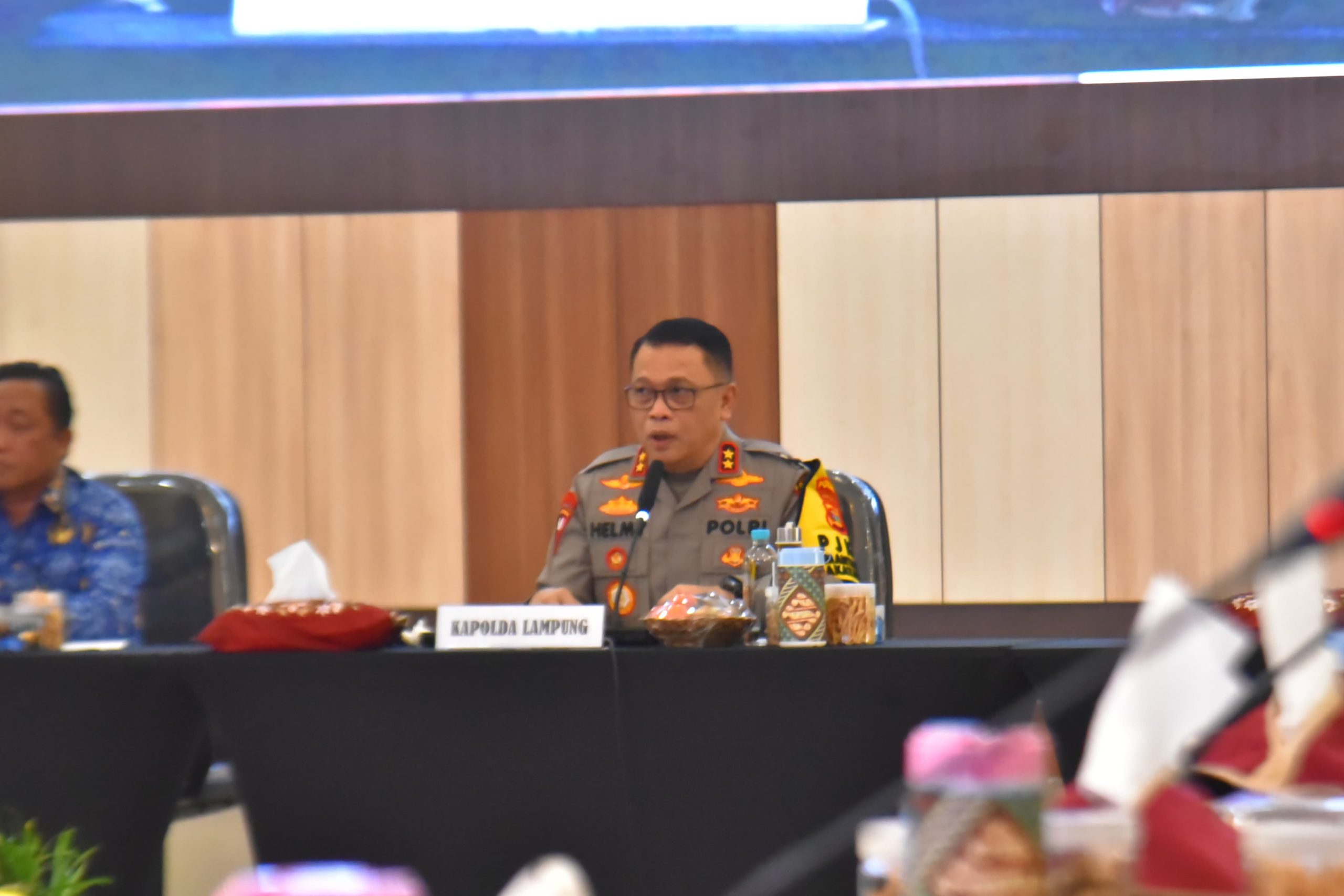 Polda Lampung Gelar Rakor Operasi Lilin Krakatau 2024, Siapkan Pengamanan Nataru Polda Lampung Gelar Rakor Operasi Lilin Krakatau 2024, Siapkan Pengamanan Nataru