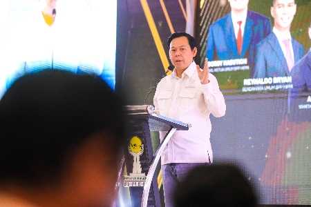 Dinilai Akan Ungkit Tax Ratio, Sultan Dukung Kementerian UMKM Bentuk Holding Dinilai Akan Ungkit Tax Ratio, Sultan Dukung Kementerian UMKM Bentuk Holding