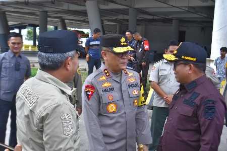 Kapolda Lampung dan Seluruh Stakeholder Siap Mengamankan Perayaan Natal dan Tahun Baru Kapolda Lampung dan Seluruh Stakeholder Siap Mengamankan Perayaan Natal dan Tahun Baru