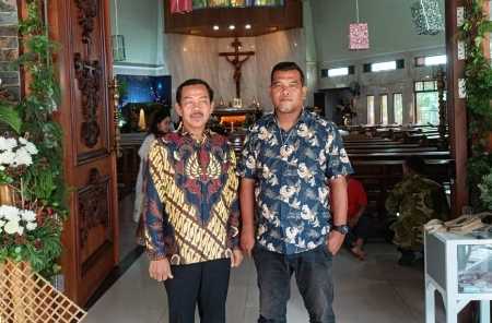 Umat Nasrani Apresiasi Kinerja Polres Pringsewu Dalam Pengamanan Ibadah Natal 2024 Umat Nasrani Apresiasi Kinerja Polres Pringsewu Dalam Pengamanan Ibadah Natal 2024