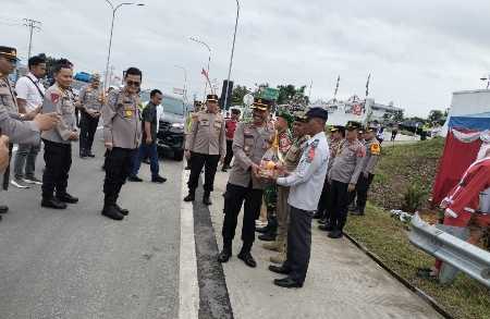 Polres Simalungun Terima Kunker Tim Pengawas ,Tinjau Pos Pelayanan Tol Sinaksak Polres Simalungun Terima Kunker Tim Pengawas ,Tinjau Pos Pelayanan Tol Sinaksak