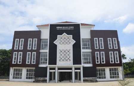 FEBI Menuju World Class Faculty dengan Prestasi Unggul LAMEMBA di Seluruh Program Studi FEBI Menuju World Class Faculty dengan Prestasi Unggul LAMEMBA di Seluruh Program Studi