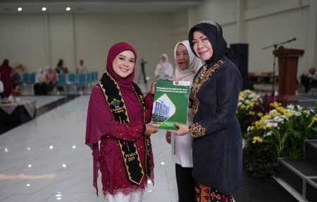 Lulus 100%, UIN RIL Kukuhkan 193 Guru Profesional Lulus 100%, UIN RIL Kukuhkan 193 Guru Profesional