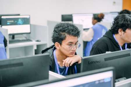 Wisuda, Prestasi, dan Visi 2027: Bukti Keunggulan IIB Darmajaya sebagai Kampus Terbaik Wisuda, Prestasi, dan Visi 2027: Bukti Keunggulan IIB Darmajaya sebagai Kampus Terbaik