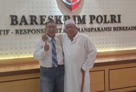 Hina Ulama dan Pesantren, FKPP Laporkan Akun Tiktok @kusumasaid888 ke Mabes Polri Hina Ulama dan Pesantren, FKPP Laporkan Akun Tiktok @kusumasaid888 ke Mabes Polri