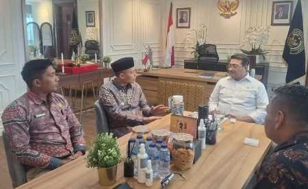 Temui Menteri Ekonomi Kreatif RI Teuku Riefky Harsya, Sabar AS Undang Menteri Itu Temui Menteri Ekonomi Kreatif RI Teuku Riefky Harsya, Sabar AS Undang Menteri Itu