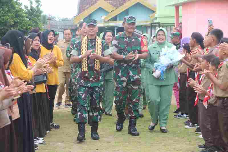 Kodim 0426 TB Melaksanakan Program Unggulan Pangdam ll Sriwijaya Kodim 0426 TB Melaksanakan Program Unggulan Pangdam ll Sriwijaya