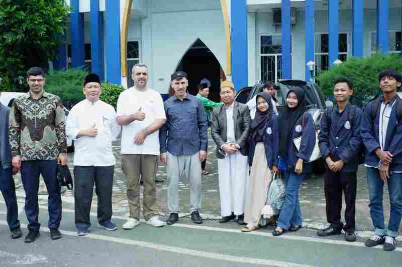 IIB Darmajaya Sambut Delegasi Ulama Turki, Perkuat Silaturahmi dan Solidaritas Umat IIB Darmajaya Sambut Delegasi Ulama Turki, Perkuat Silaturahmi dan Solidaritas Umat