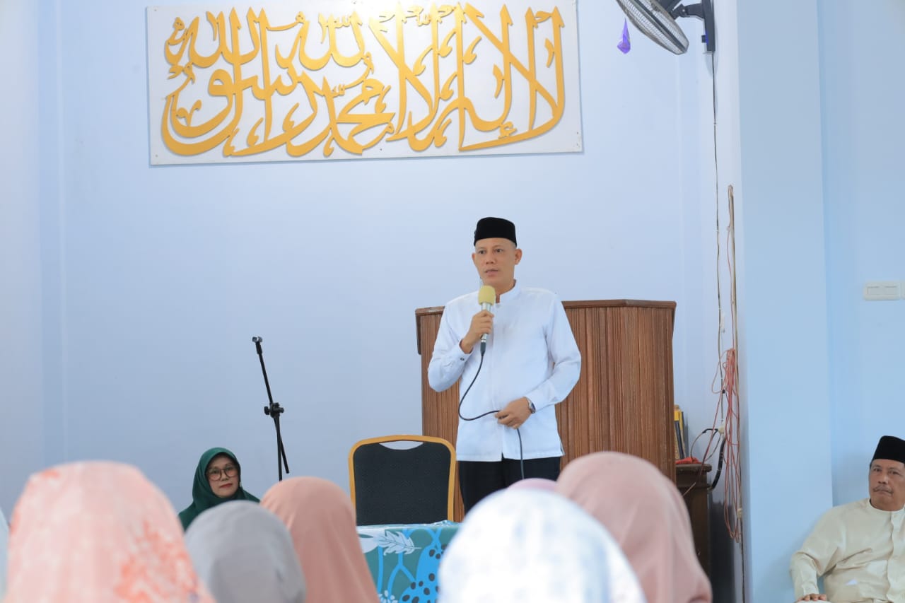 Penuhi Undangan, Sabar AS Hadiri Acara Pengajian Majelis Ta’Alim Al Arafah Penuhi Undangan, Sabar AS Hadiri Acara Pengajian Majelis Ta’Alim Al Arafah