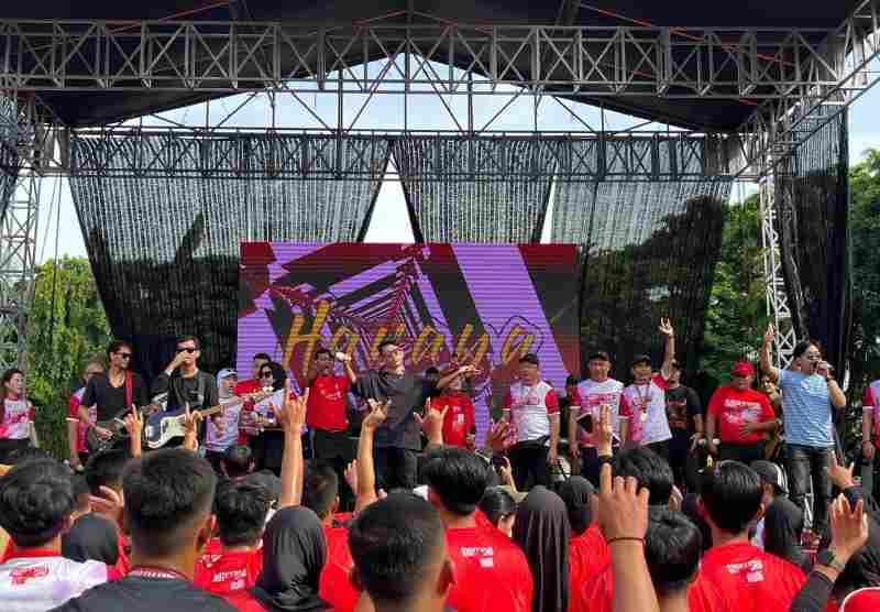 Soekarno Fun Run PDIP Berlangsung Sukses, Uang Pendaftaran Diserahkan Kepada Korban Banjir Soekarno Fun Run PDIP Berlangsung Sukses, Uang Pendaftaran Diserahkan Kepada Korban Banjir