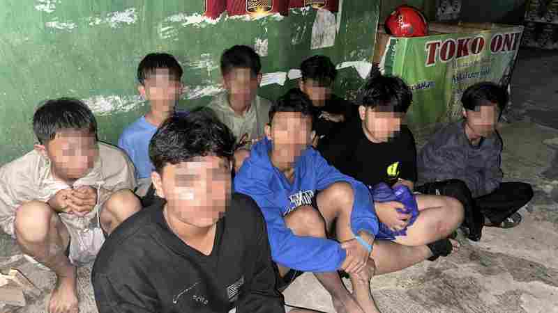 Gagalkan Aksi Tawuran di Bandar Lampung, Polisi Amankan 8 Remaja dan Sajam Gagalkan Aksi Tawuran di Bandar Lampung, Polisi Amankan 8 Remaja dan Sajam