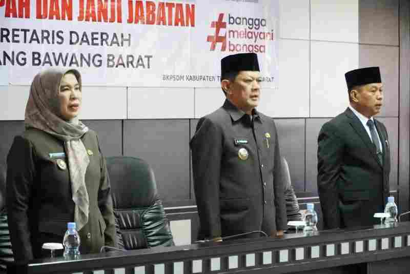 M. Firsada Lantik Perana Putra Jadi Penjabat Sekda M. Firsada Lantik Perana Putra Jadi Penjabat Sekda