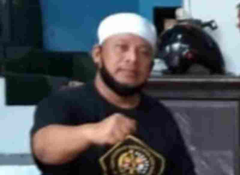 H.Tb. Hengki Malonda: Pendekar Banten, Memadukan Antara Seni Budaya dan Pelestarian Leluhur H.Tb. Hengki Malonda: Pendekar Banten, Memadukan Antara Seni Budaya dan Pelestarian Leluhur