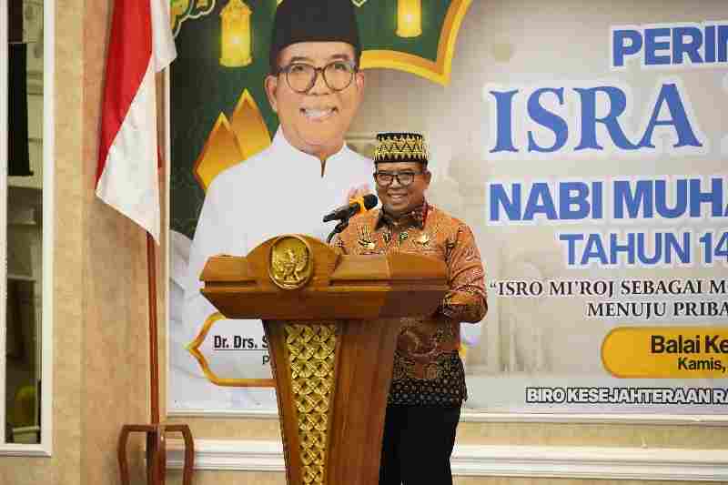 Pj. Gubernur Samsudin Hadiri Peringatan Isra Mi’raj Nabi Muhammad SAW 1446 H/2025 Pj. Gubernur Samsudin Hadiri Peringatan Isra Mi’raj Nabi Muhammad SAW 1446 H/2025