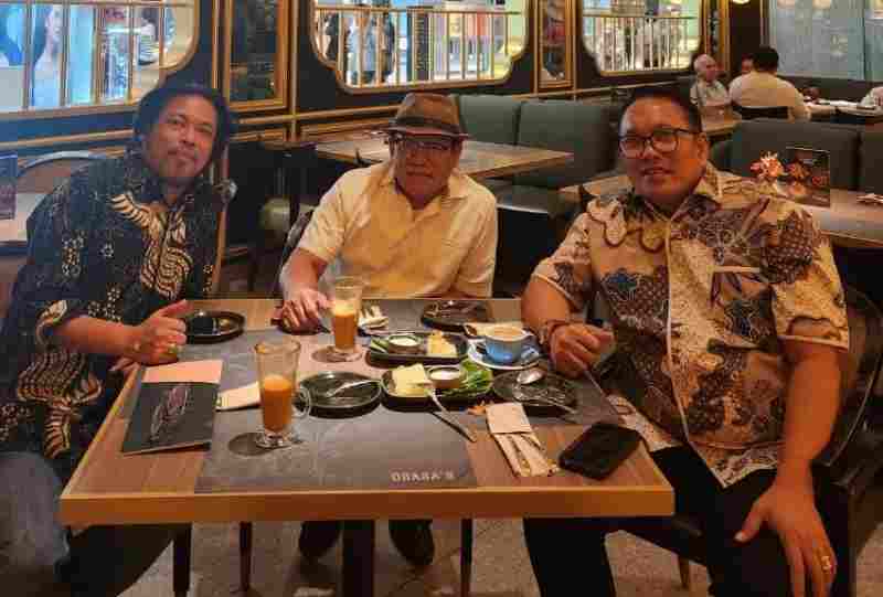 IPW Desak Bareskrim Cabut Status Tersangka Dua Advokat, Sebut Langgar Imunitas Profesi IPW Desak Bareskrim Cabut Status Tersangka Dua Advokat, Sebut Langgar Imunitas Profesi