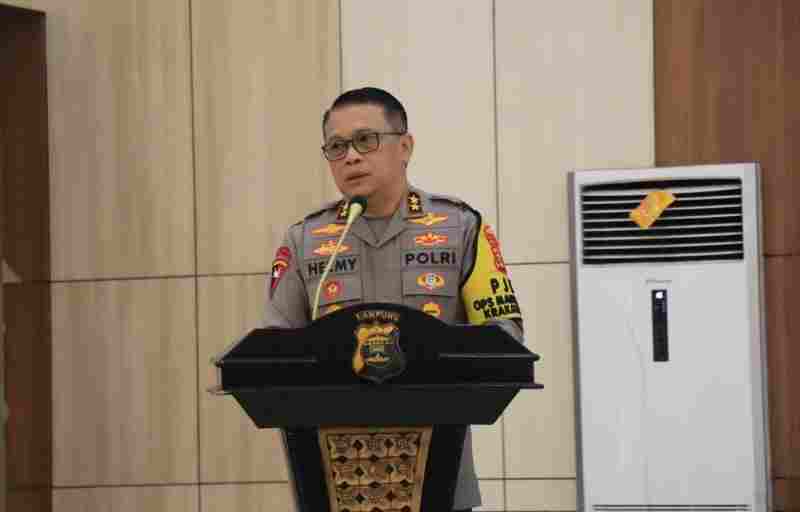 Kapolda Minta Orang Tua Mengontrol Penggunaan Gadget Pada Anak Kapolda Minta Orang Tua Mengontrol Penggunaan Gadget Pada Anak