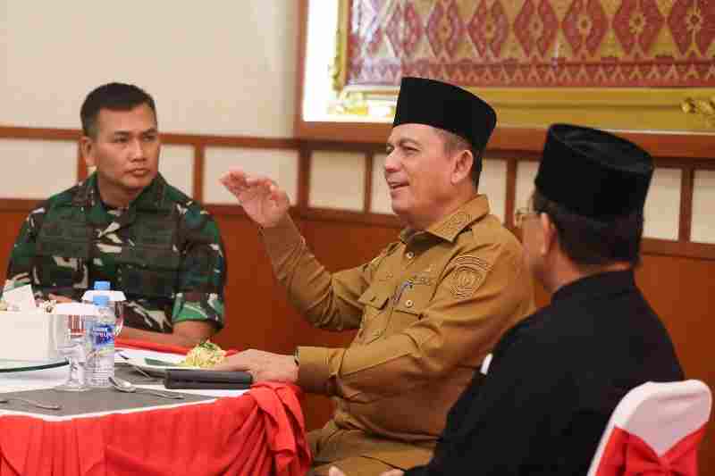 Gubernur Kepri dan Pangkogabwilhan I Berkomitmen Jaga Stabilitas Wilayah Gubernur Kepri dan Pangkogabwilhan I Berkomitmen Jaga Stabilitas Wilayah