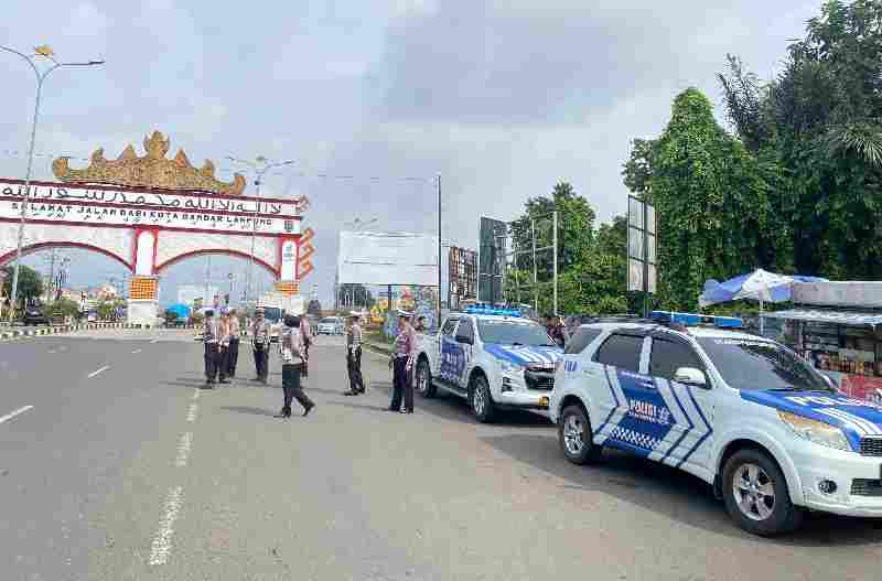 Sepekan Operasi Keselamatan Krakatau 2025, Polda Lampung Tegur 11.483 Pelanggar Lalu Lintas Sepekan Operasi Keselamatan Krakatau 2025, Polda Lampung Tegur 11.483 Pelanggar Lalu Lintas