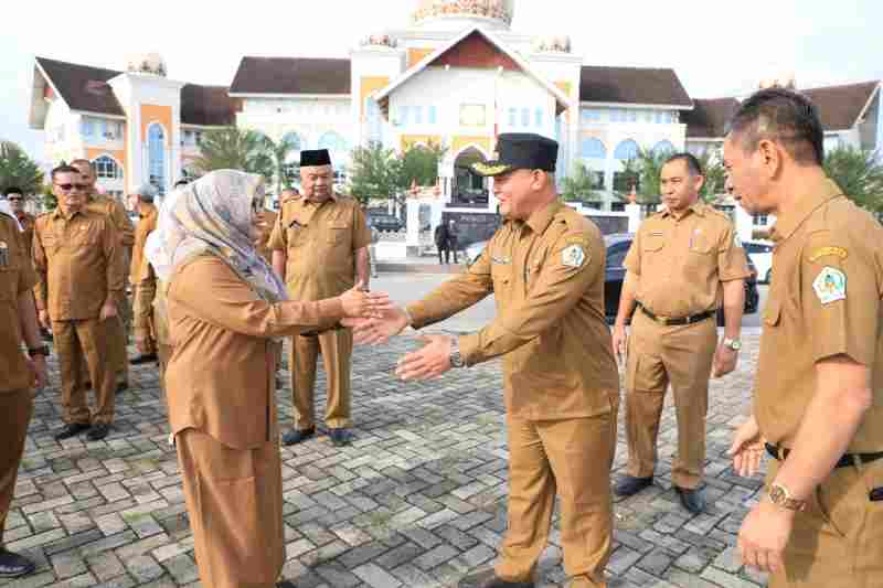 Ayahwa Ajak ASN Bangkit dan Tingkatkan Disiplin Ayahwa Ajak ASN Bangkit dan Tingkatkan Disiplin