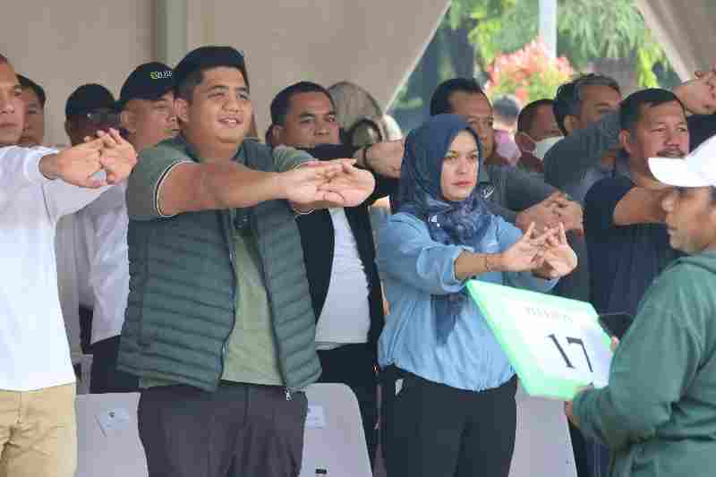 Bupati dan Wabup Bintan Terpilih Ikuti Gladi Persiapan Pelantikan dari Monas Menuju Istana Negara Bupati dan Wabup Bintan Terpilih Ikuti Gladi Persiapan Pelantikan dari Monas Menuju Istana Negara