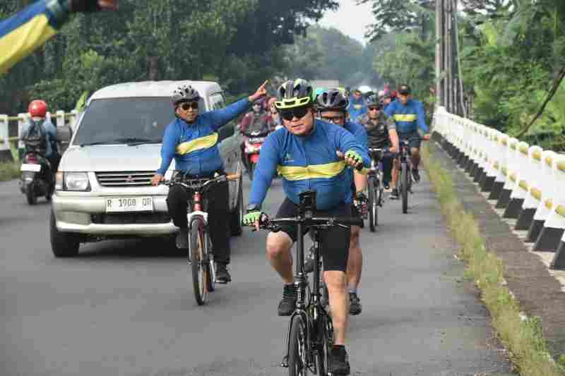 Gowes Bareng Kuatkan Sinergi Bersama Komponen Gowes Bareng Kuatkan Sinergi Bersama Komponen