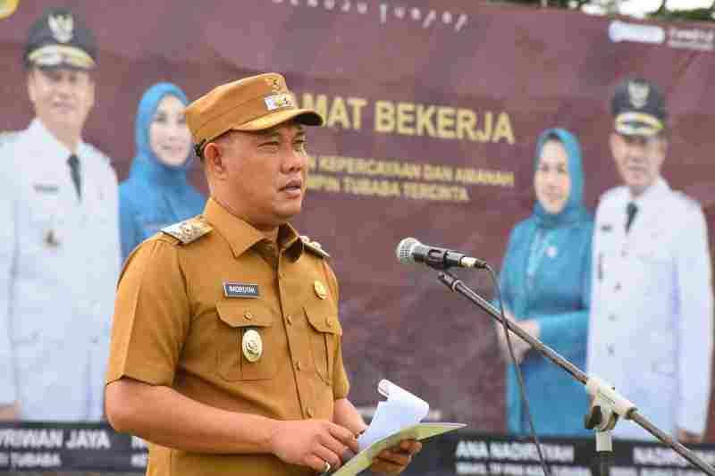 Perdana Pimpin Apel, Wabup Nadirsyah Tegaskan Disiplin dan Kerjasama ASN Membangun Tubaba Perdana Pimpin Apel, Wabup Nadirsyah Tegaskan Disiplin dan Kerjasama ASN Membangun Tubaba