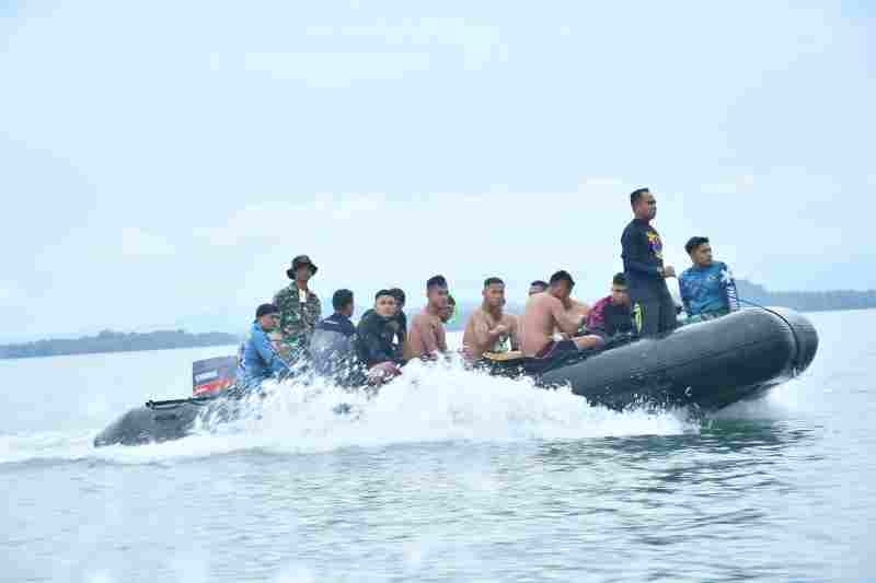 Wujud Militansi Prajurit “AJABRA” pada Tradisi Renang Selat Kelagian Lampung Wujud Militansi Prajurit “AJABRA” pada Tradisi Renang Selat Kelagian Lampung