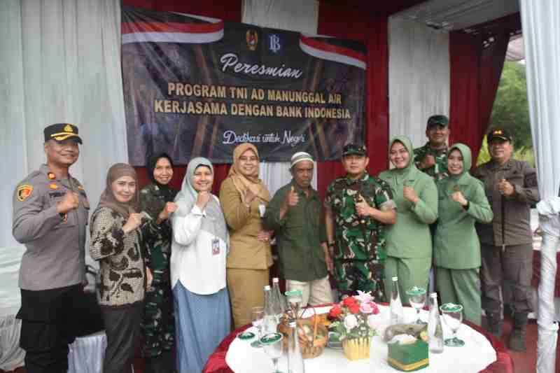 Bangun Sumber Air Bersih, Wujudkan Kesejahteraan Masyarakat Bangun Sumber Air Bersih, Wujudkan Kesejahteraan Masyarakat