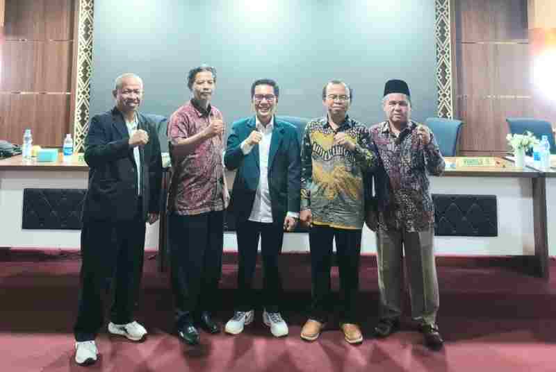 Ditargetkan Selesai April, 9 dari 10 Mahasiswa S2 Filsafat UIN RIL Rampungkan Sempro Ditargetkan Selesai April, 9 dari 10 Mahasiswa S2 Filsafat UIN RIL Rampungkan Sempro