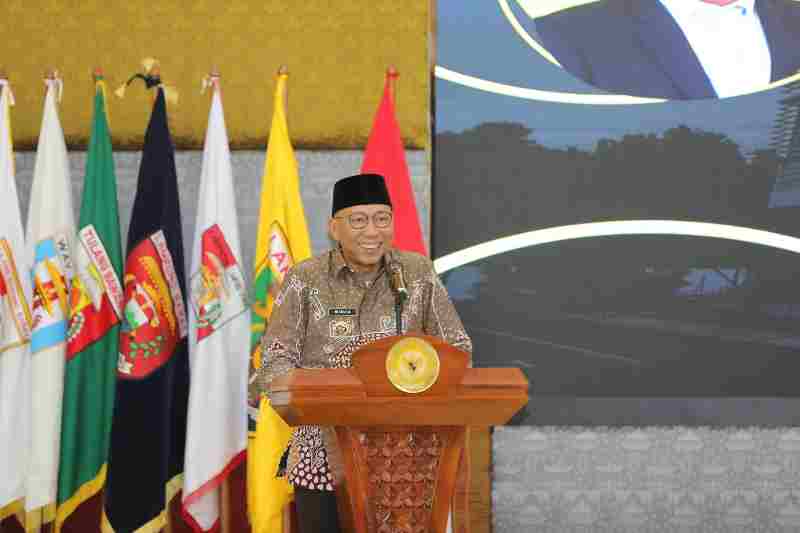 Gubernur Mirza Hadiri Sertijab Kepala BPK Perwakilan Lampung, Tekankan Sinergi dan Tata Kelola Keuangan Gubernur Mirza Hadiri Sertijab Kepala BPK Perwakilan Lampung, Tekankan Sinergi dan Tata Kelola Keuangan