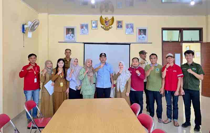 Bupati Lambar Sidak, Kecewa Banyak Pegawai Bolos di Jam Kerja Bupati Lambar Sidak, Kecewa Banyak Pegawai Bolos di Jam Kerja