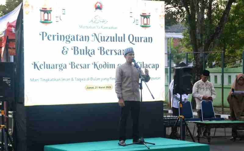 Peringatan Nuzulul Quran dan Buka Puasa Bersama Keluarga Besar Kodim 0703/Cilacap Peringatan Nuzulul Quran dan Buka Puasa Bersama Keluarga Besar Kodim 0703/Cilacap