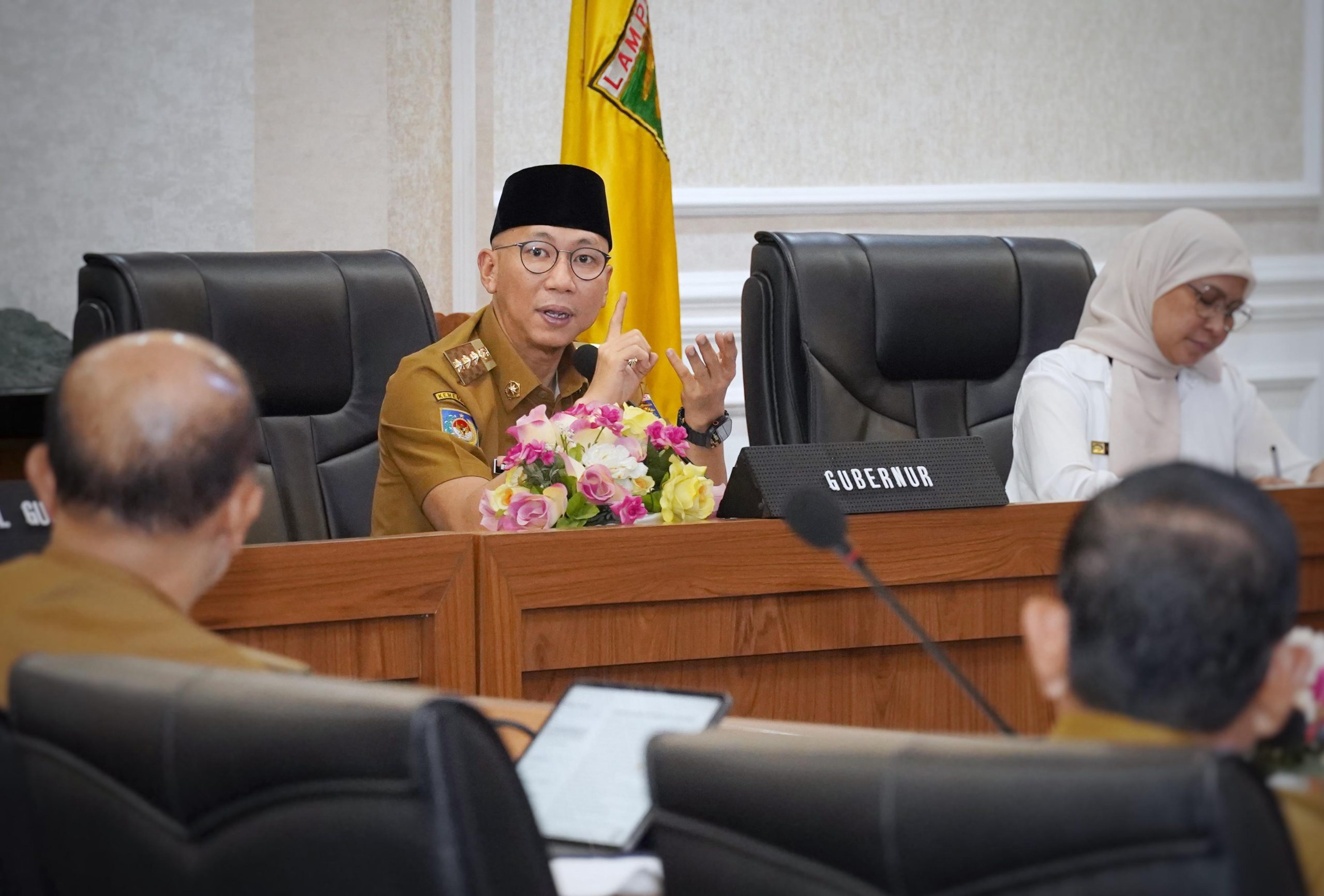 Gubernur Mirza Terima Laporan Eksekutif Daerah, Fondasi Strategis untuk Pembangunan Berkelanjutan Gubernur Mirza Terima Laporan Eksekutif Daerah, Fondasi Strategis untuk Pembangunan Berkelanjutan