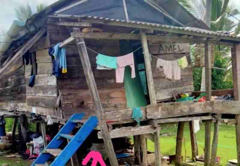 Warga Desa Pemindangan, Budi Utomo dan Keluarga Terancam Keselamatannya Warga Desa Pemindangan, Budi Utomo dan Keluarga Terancam Keselamatannya