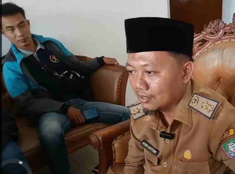 Sekretaris DKP Kaur, Pembangunan Pelabuhan Penangkapan Nusantara (PPN) Akan Tetap Jalan Sekretaris DKP Kaur, Pembangunan Pelabuhan Penangkapan Nusantara (PPN) Akan Tetap Jalan