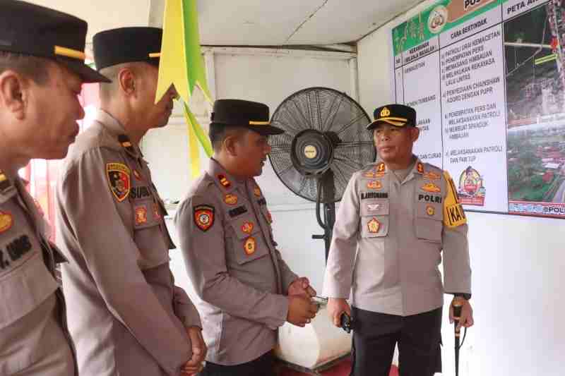 Kapolres Simalungun Pastikan Kesiapsiagaan Pos Pelayanan Pintu Tol Sinaksak Kapolres Simalungun Pastikan Kesiapsiagaan Pos Pelayanan Pintu Tol Sinaksak