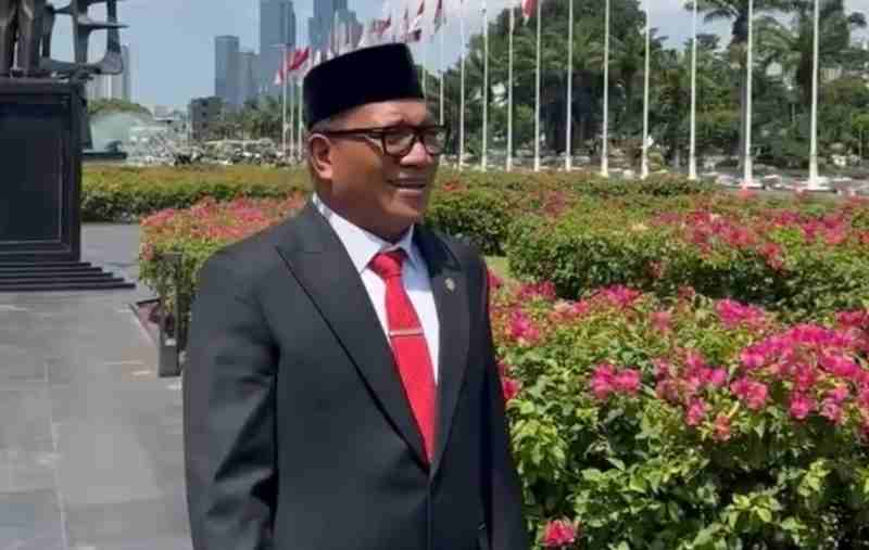 Tragedi Berdarah Dirumah Thomas Riska, Aprozi Alam Minta Penegak Hukum Ungkap Motif Pembunuhan Tragedi Berdarah Dirumah Thomas Riska, Aprozi Alam Minta Penegak Hukum Ungkap Motif Pembunuhan