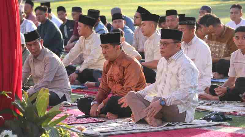 Kapolda Lampung: Ibadah Ramadan Bentuk Keimanan dan Kesadaran Takdir Allah Kapolda Lampung: Ibadah Ramadan Bentuk Keimanan dan Kesadaran Takdir Allah
