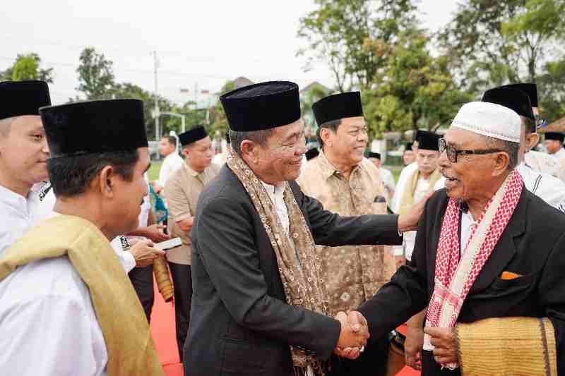 Momentum Saling Memaafkan dalam Hari Raya Idul Fitri Momentum Saling Memaafkan dalam Hari Raya Idul Fitri