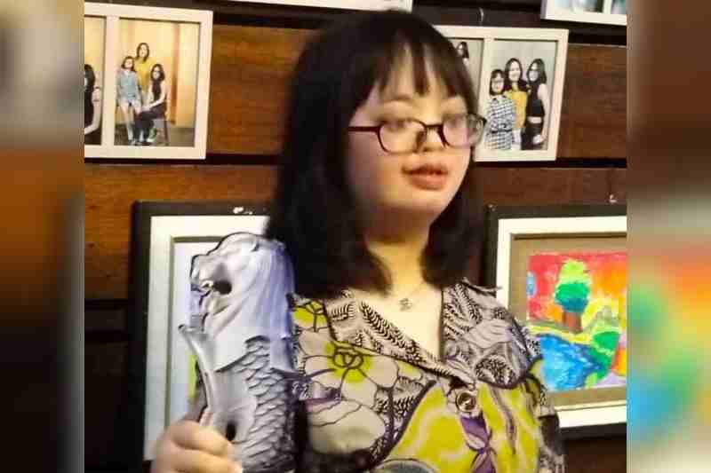 Klub Merby Gelar Pameran Tunggal Keysa Atmaja “My World” Klub Merby Gelar Pameran Tunggal Keysa Atmaja “My World”