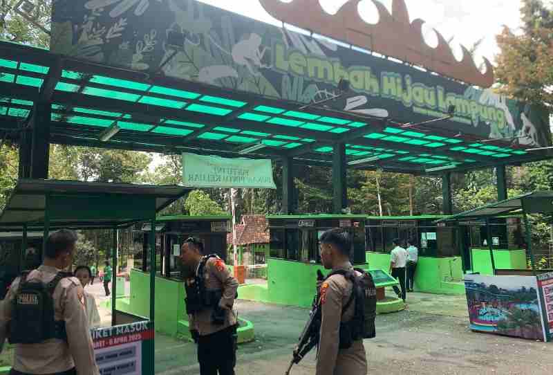 Polresta Bandar Lampung Perketat Pengamanan Objek Wisata Selama Libur Lebaran Polresta Bandar Lampung Perketat Pengamanan Objek Wisata Selama Libur Lebaran